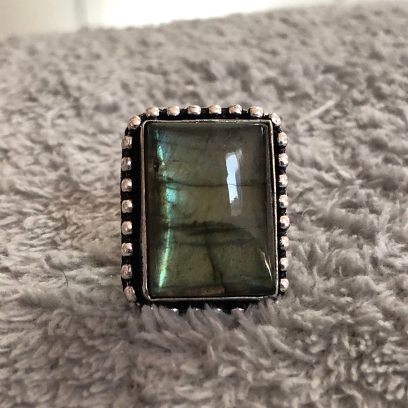 Jewelry - Labradorite Ring 6.5